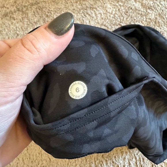 Lululemon 19” Fast and Free leggings - Picture 5 of 6